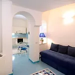 Aurora 4*