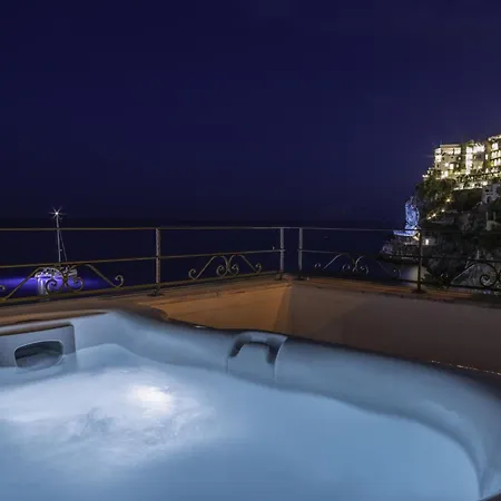 Hotel Aurora
