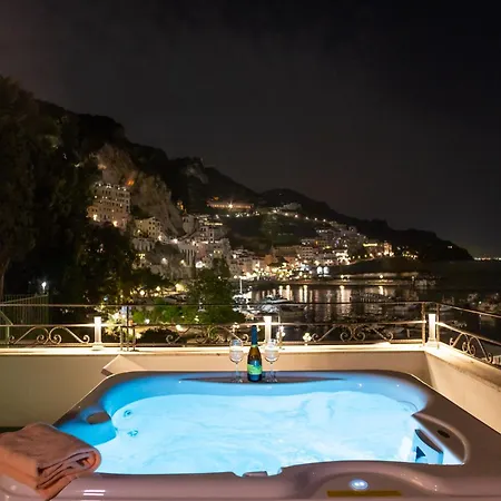 Hotel Aurora 4*