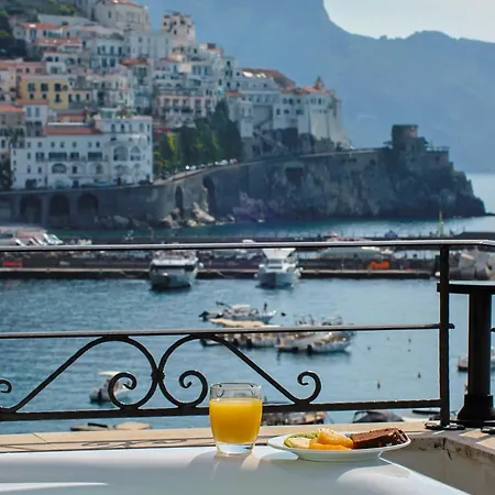 Hotel Aurora Amalfi