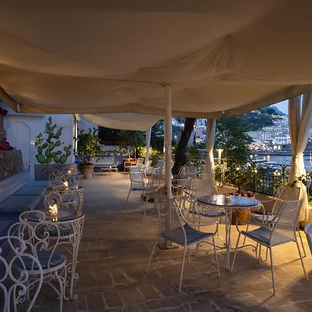 Aurora Hotel Amalfi