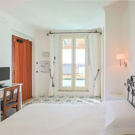 Hotel Aurora Amalfi
