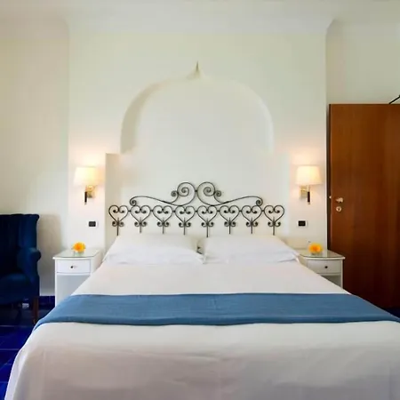 Aurora Hotel Amalfi