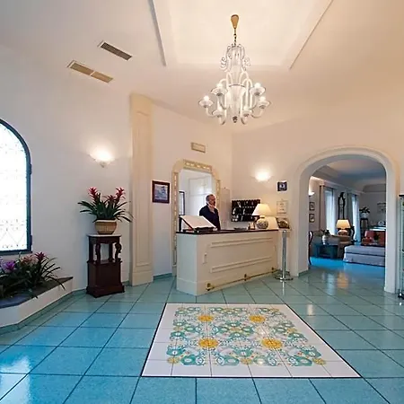 Hotel Aurora