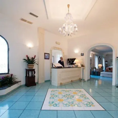 Aurora Amalfi